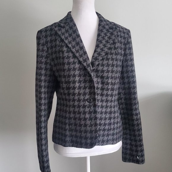 70% Wool Suit Blazer Jacket Houndstooth Pattern Black Gray Tailored Career Wear - Picture 1 of 8